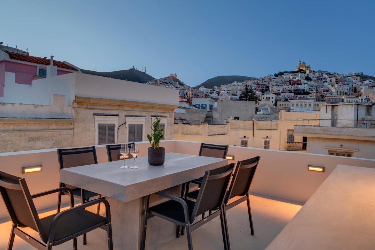 The Heart Of Syra - Your Home In Ermoupolis Exterior foto