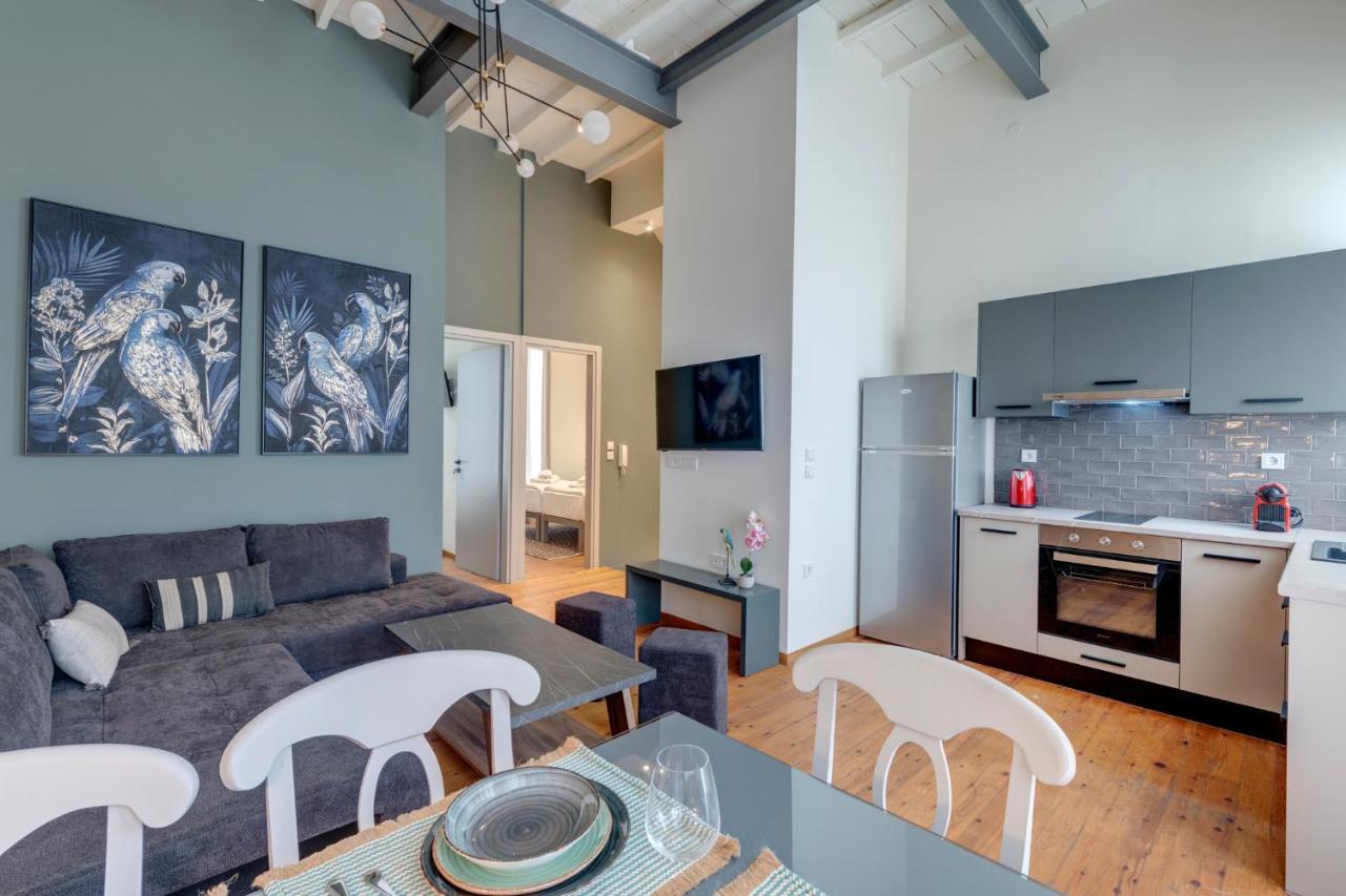 The Heart Of Syra - Your Home In Ermoupolis Exterior foto