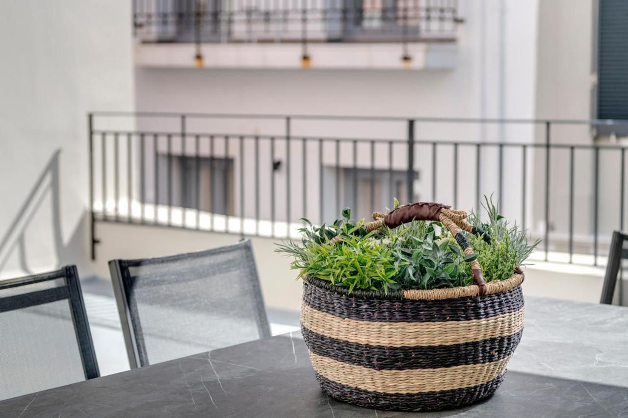 The Heart Of Syra - Your Home In Ermoupolis Exterior foto