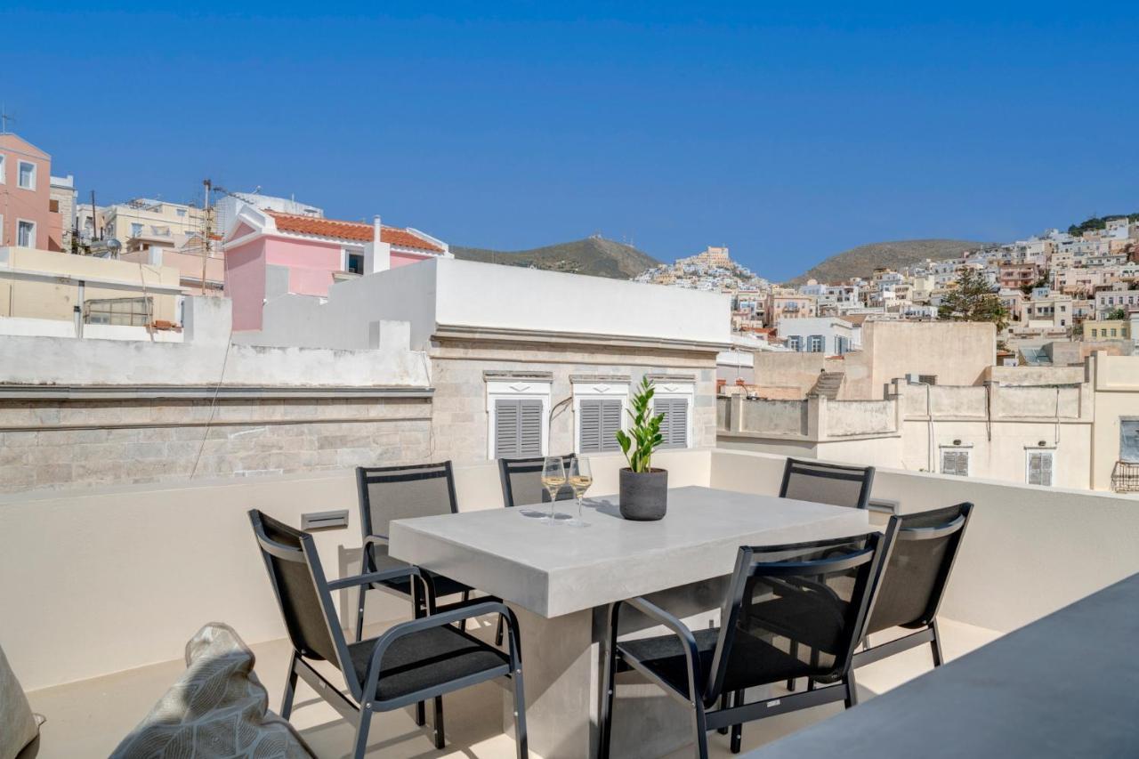 The Heart Of Syra - Your Home In Ermoupolis Exterior foto