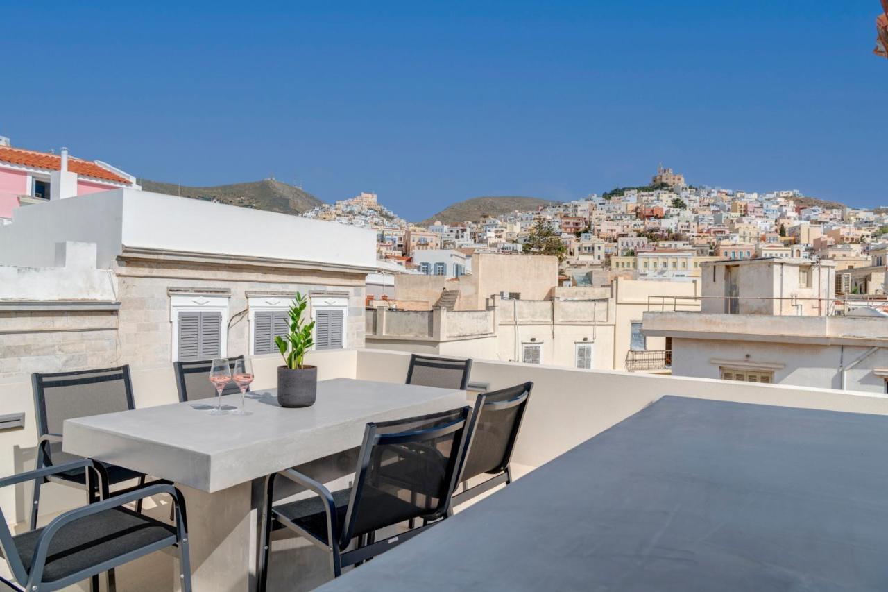The Heart Of Syra - Your Home In Ermoupolis Exterior foto
